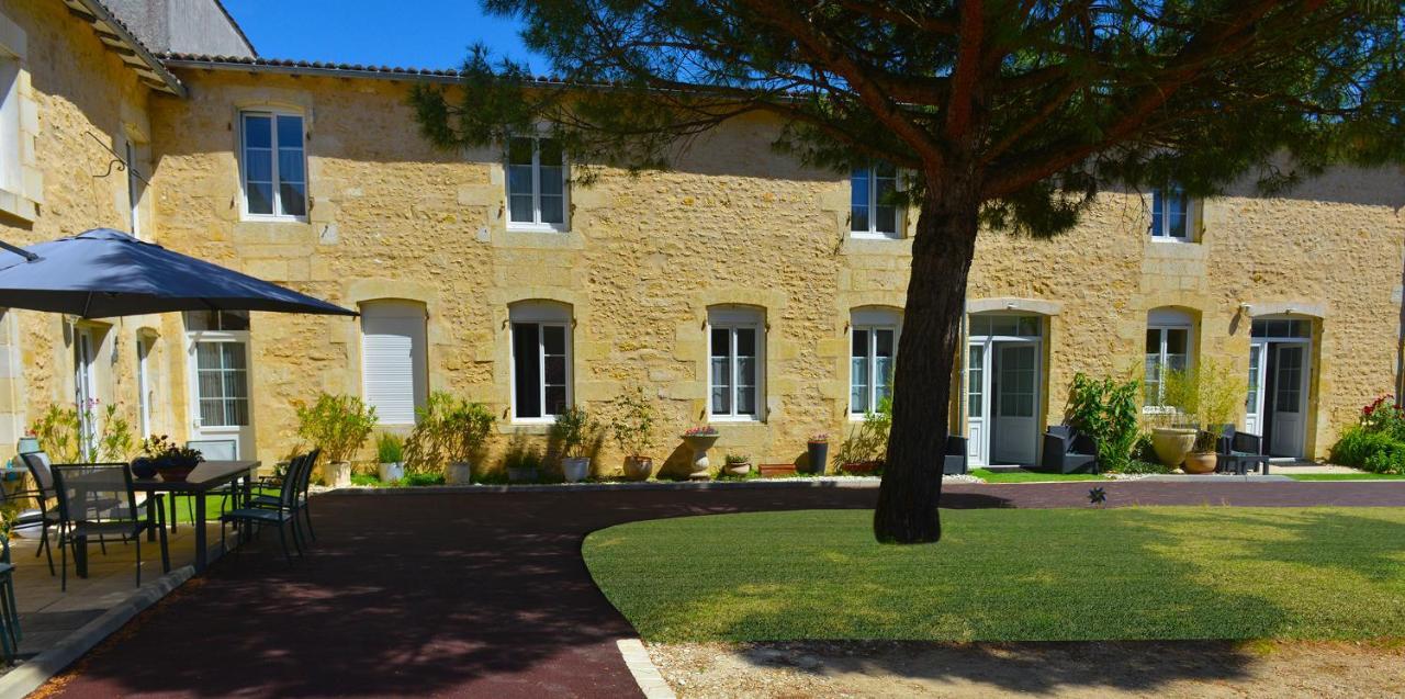 Gites Jardin-Darcy - Piscine Au Sel Bois Экстерьер фото
