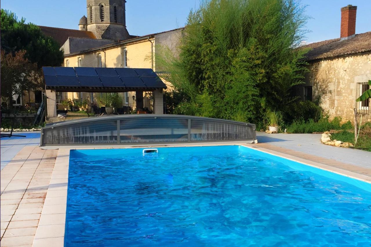 Gites Jardin-Darcy - Piscine Au Sel Bois Экстерьер фото