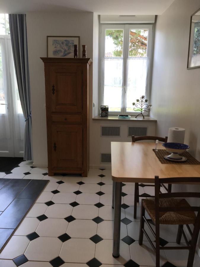 Gites Jardin-Darcy - Piscine Au Sel Bois Экстерьер фото