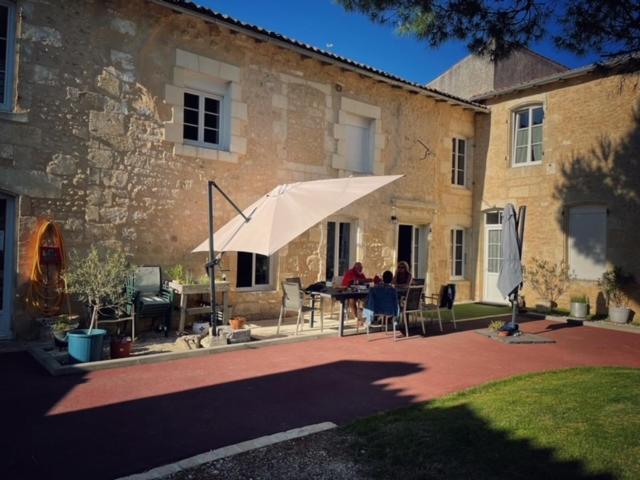 Gites Jardin-Darcy - Piscine Au Sel Bois Экстерьер фото